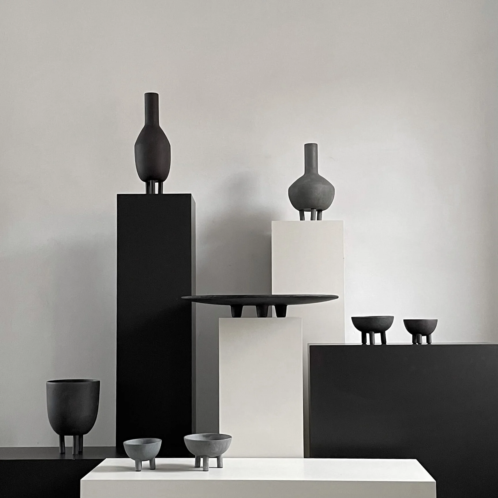 Duck Bowl, Big - Dark Grey - Image 5